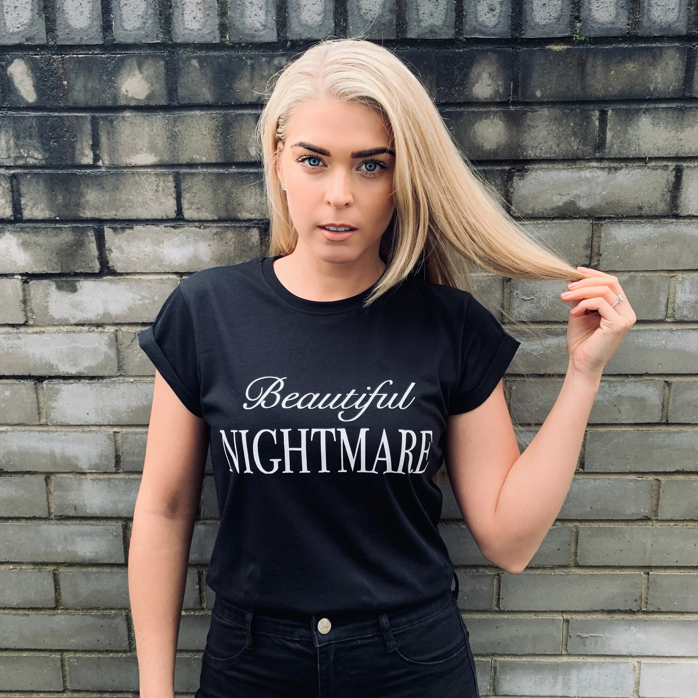 BEAUTIFUL NIGHTMARE - BLACK SLOGAN T SHIRT CT100