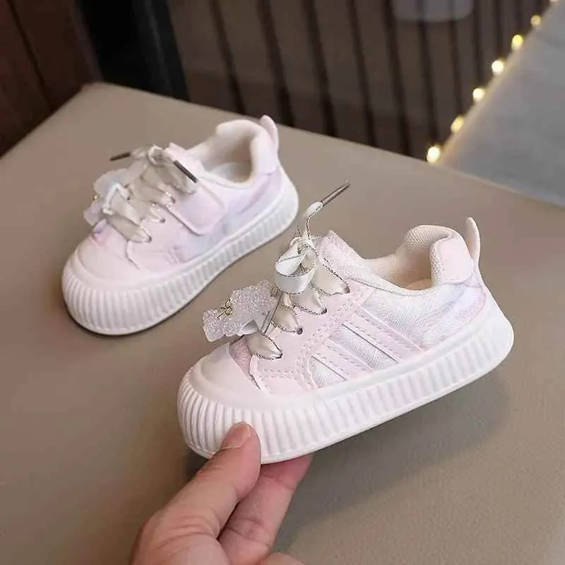 Children's Casual Shoes for Girls with Cute Bear Sneakers - TSS284