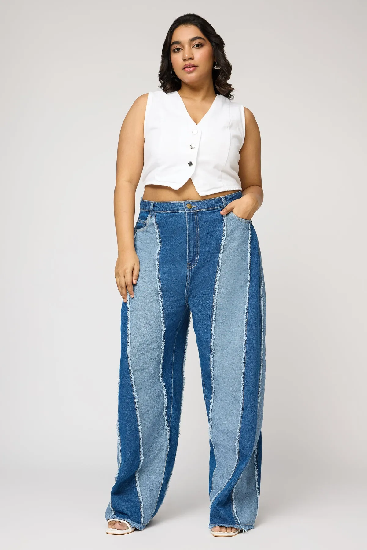 Dual Hue Denim Curve Straight Fit Jeans