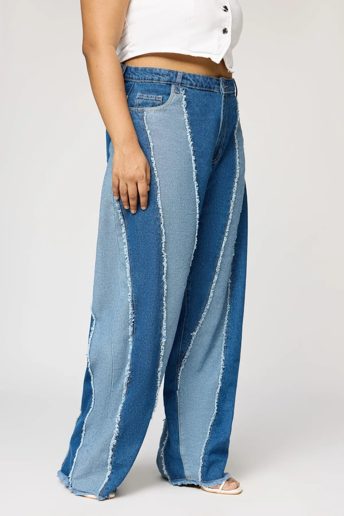 Dual Hue Denim Curve Straight Fit Jeans