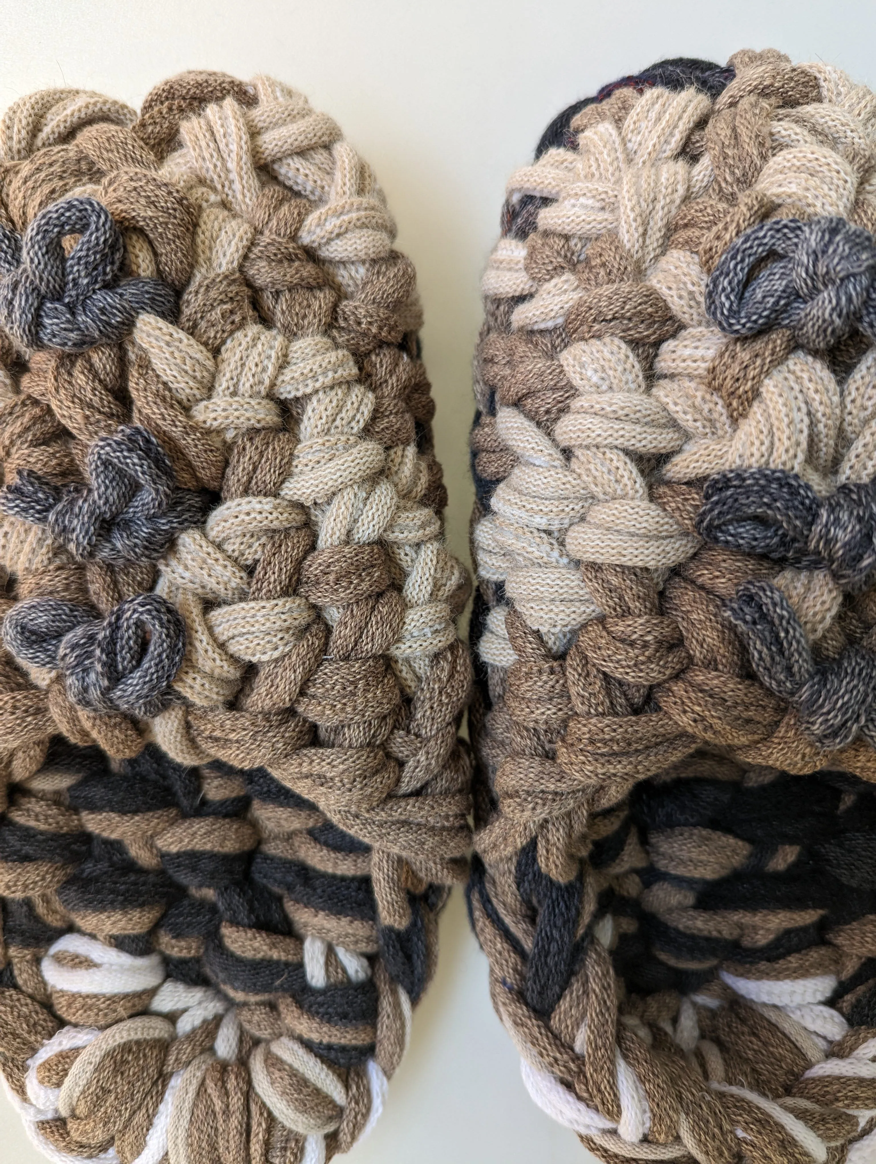 Large | Knit up-cycle slippers 2023-L27 [Large]