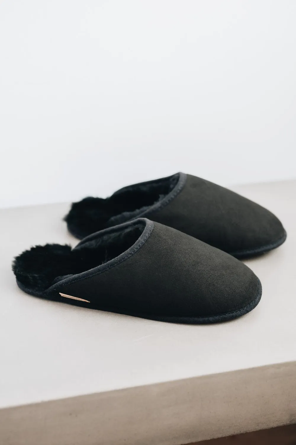 Men's Sheepskin Slip-on Slippers Soft Sole | ROBYN