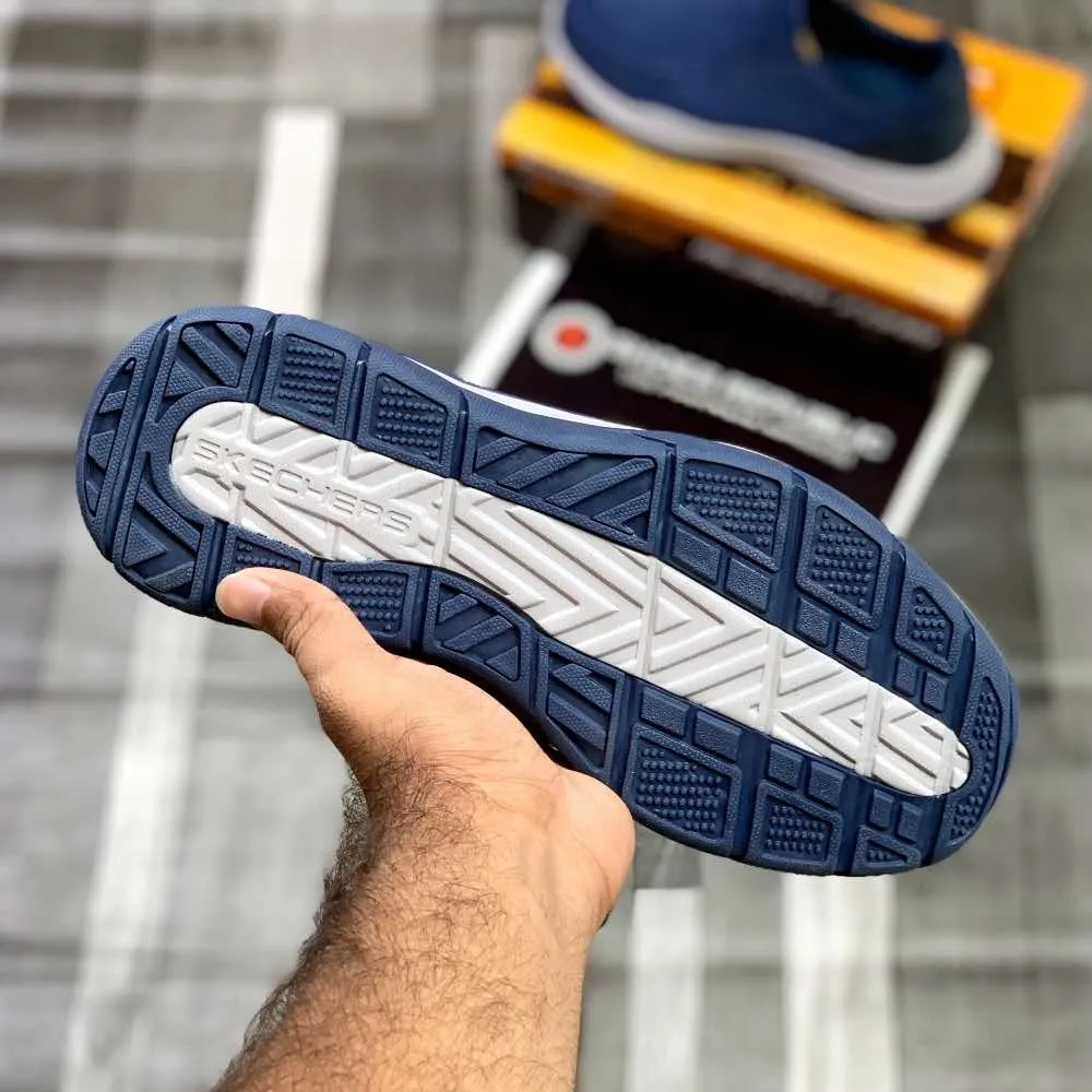 Skecherrs Relaxed Fitt with Air-Cooled "Navy"